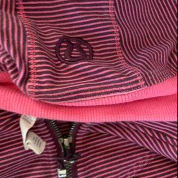 ** LULULEMON ATHLETICA ** Bliss Break Full Zip Hoodie, Size M- 8 - Like New - Picture 3 of 4